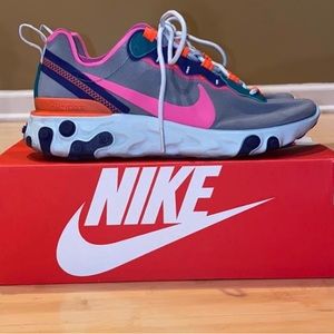 Women’s Nike React Element 55